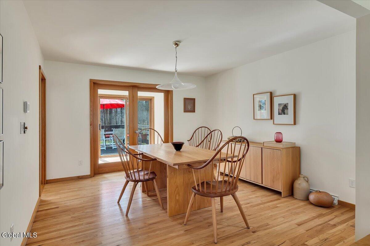 212 Mannix Road East Greenbush NY 12061