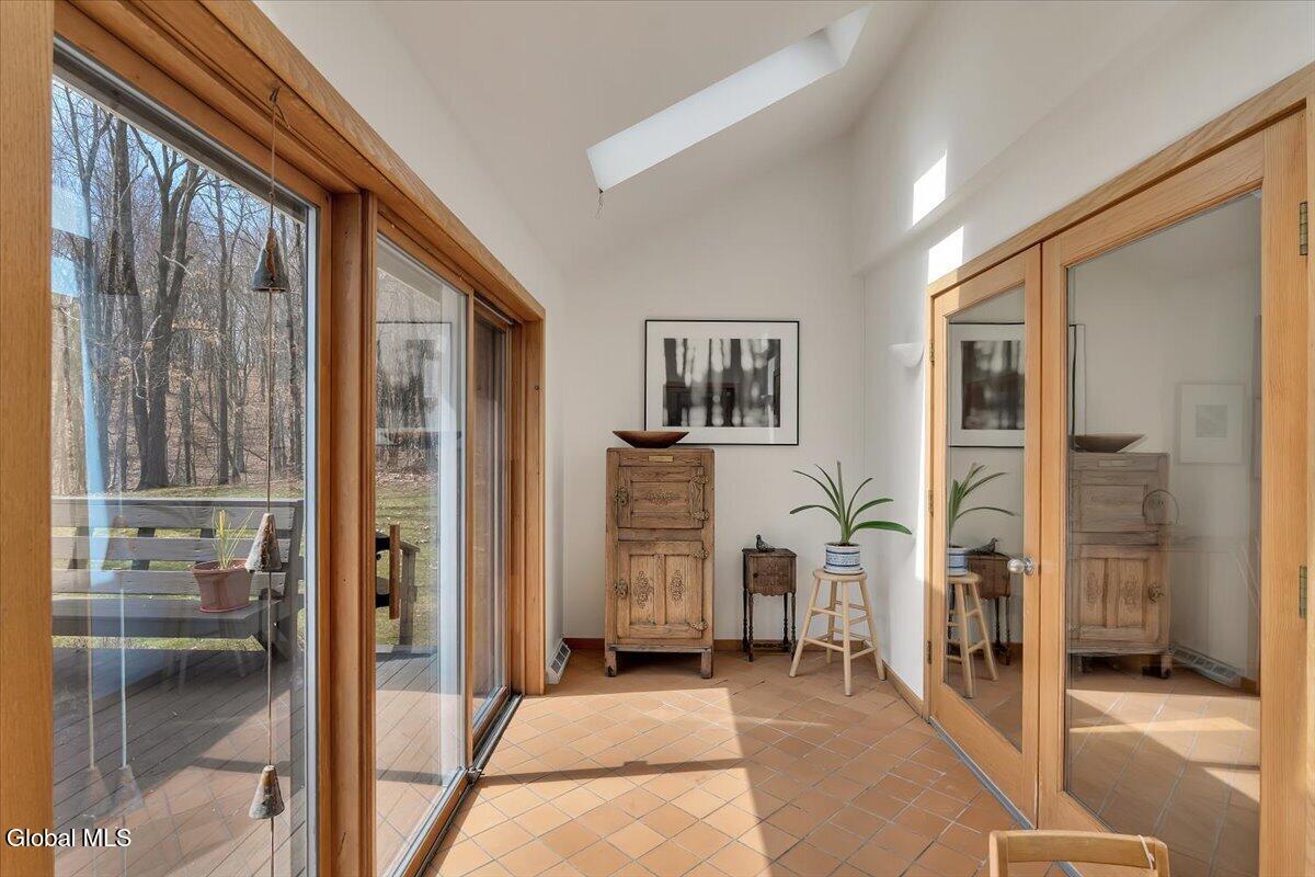 212 Mannix Road East Greenbush NY 12061