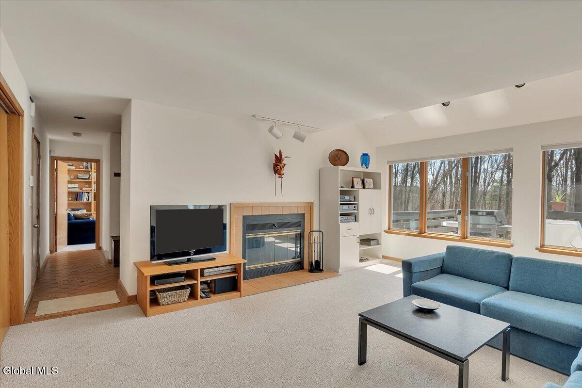 212 Mannix Road East Greenbush NY 12061