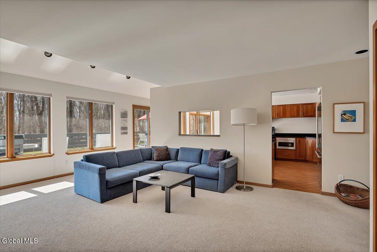 212 Mannix Road East Greenbush NY 12061