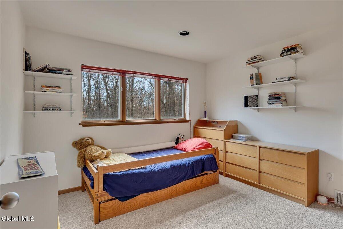 212 Mannix Road East Greenbush NY 12061