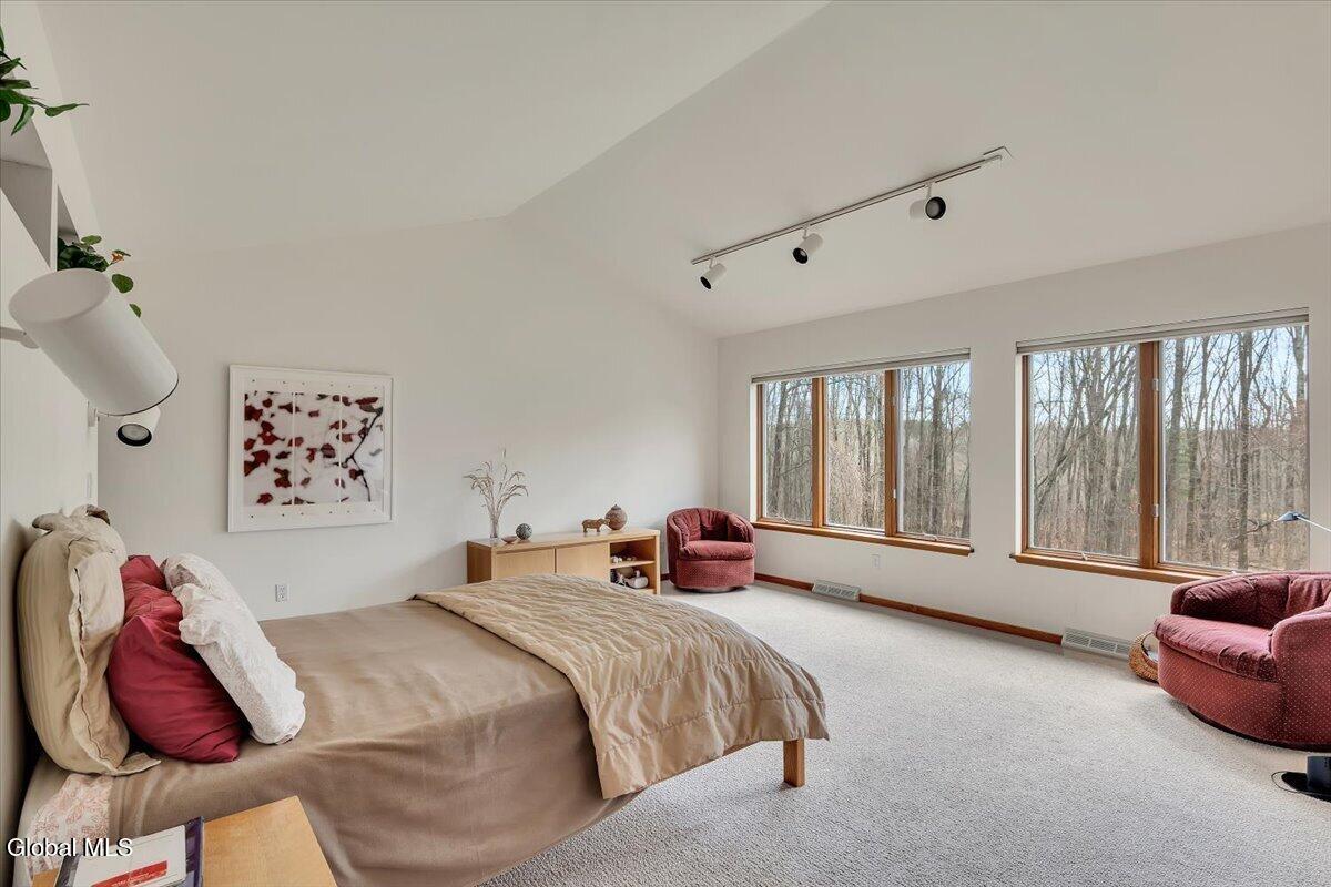 212 Mannix Road East Greenbush NY 12061