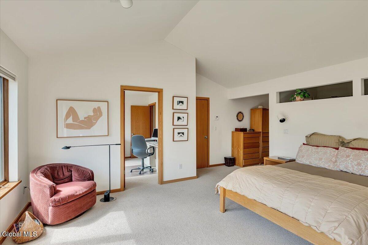 212 Mannix Road East Greenbush NY 12061