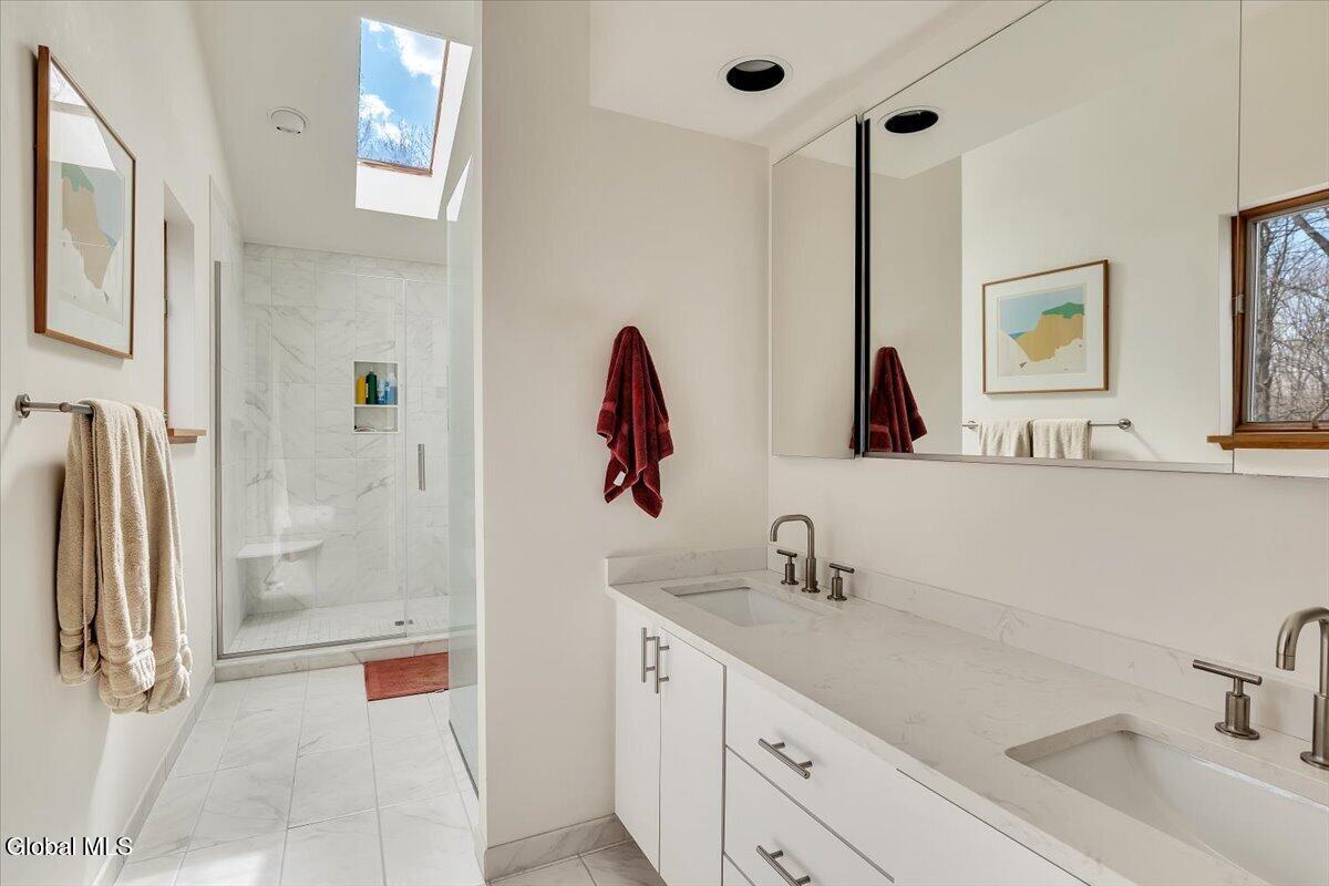 212 Mannix Road East Greenbush NY 12061