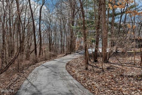 212 Mannix Road East Greenbush NY 12061