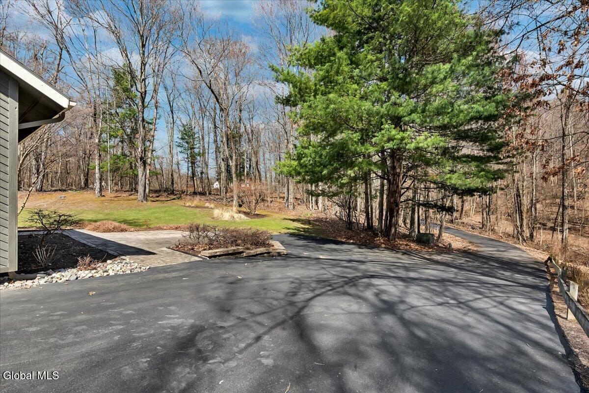 212 Mannix Road East Greenbush NY 12061