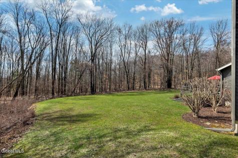 212 Mannix Road East Greenbush NY 12061