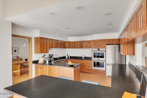 212 Mannix Road East Greenbush NY 12061