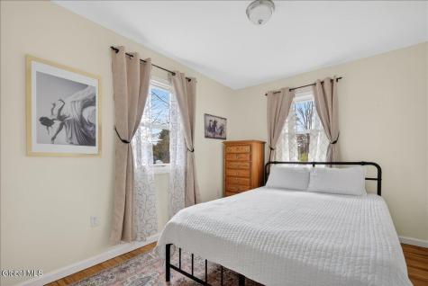 20 Wampum Drive Saratoga Springs NY 12866