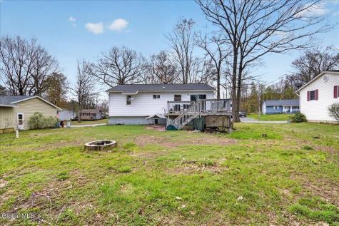 20 Wampum Drive Saratoga Springs NY 12866