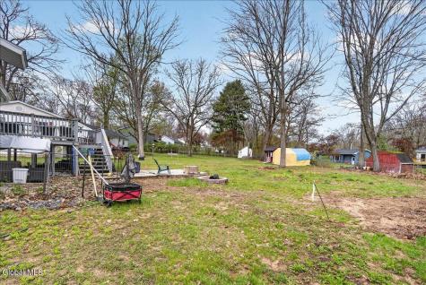 20 Wampum Drive Saratoga Springs NY 12866