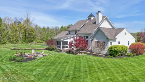 13 Saratoga Farm Road Malta NY 12020