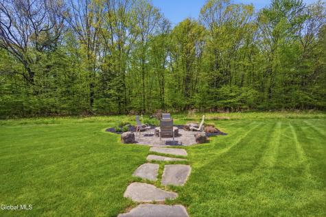 13 Saratoga Farm Road Malta NY 12020