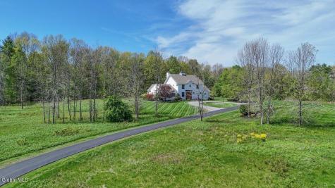 13 Saratoga Farm Road Malta NY 12020