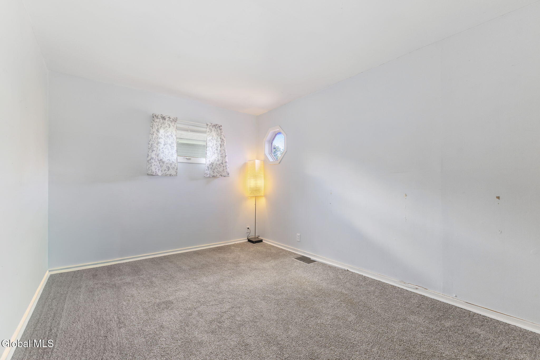 470 N Main Street Gloversville NY 12078