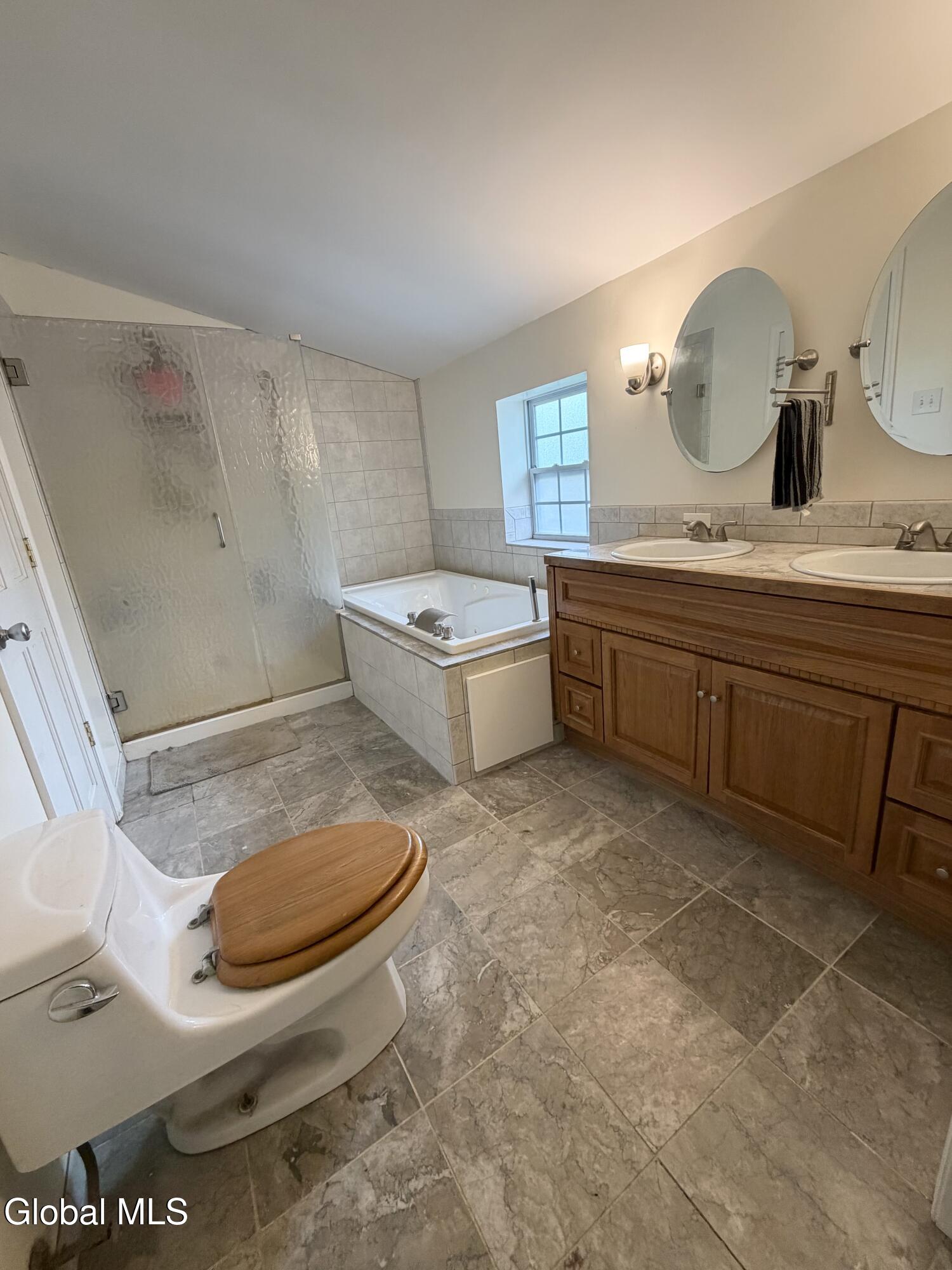 37 Vischer Ferry Road Rexford NY 12148