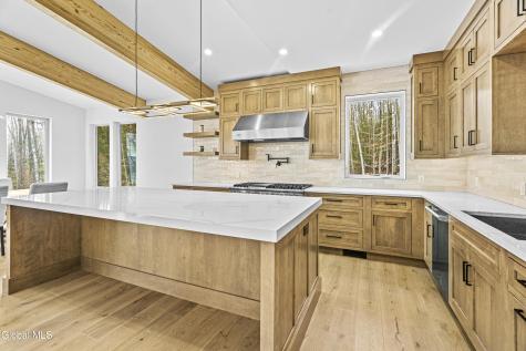 18 S Eagle S Ridge Diamond Point NY 12824
