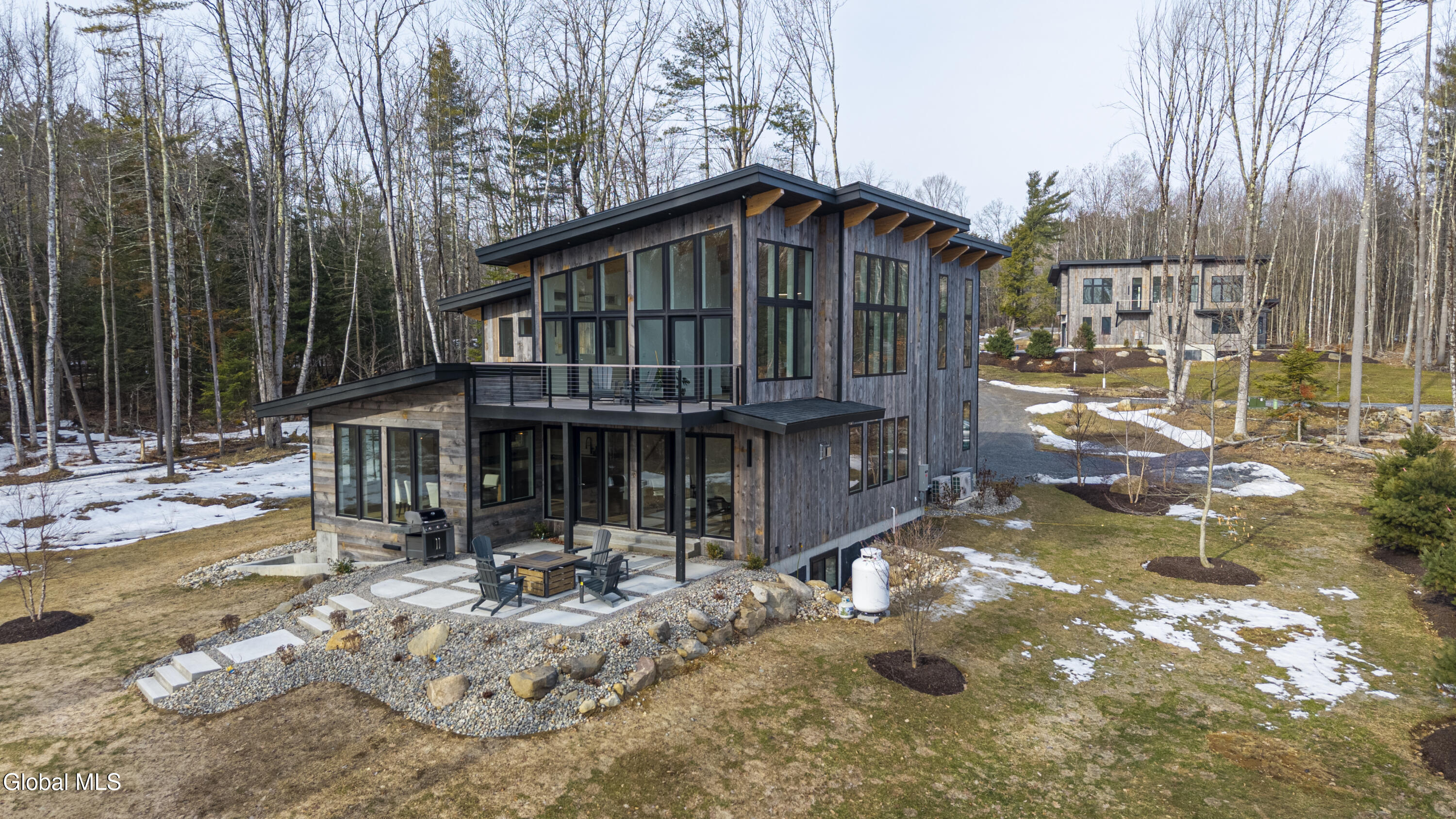 18 S Eagle S Ridge Diamond Point NY 12824