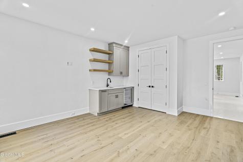 18 S Eagle S Ridge Diamond Point NY 12824
