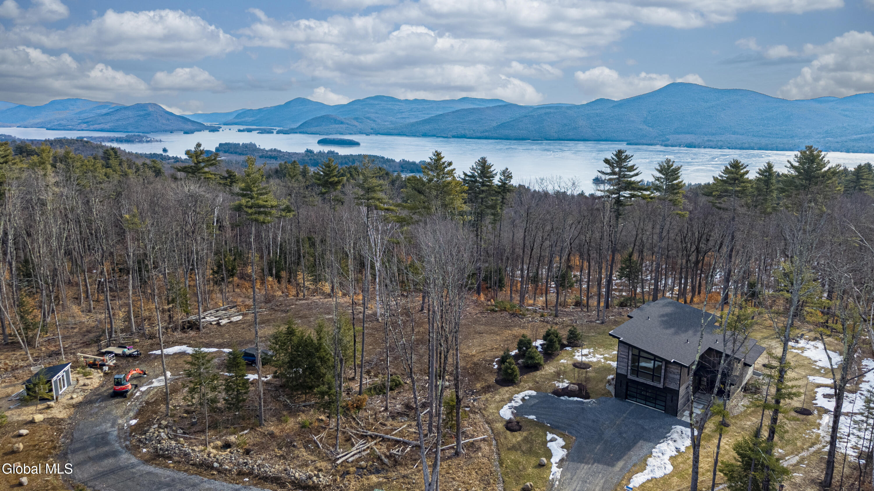 18 S Eagle S Ridge Diamond Point NY 12824