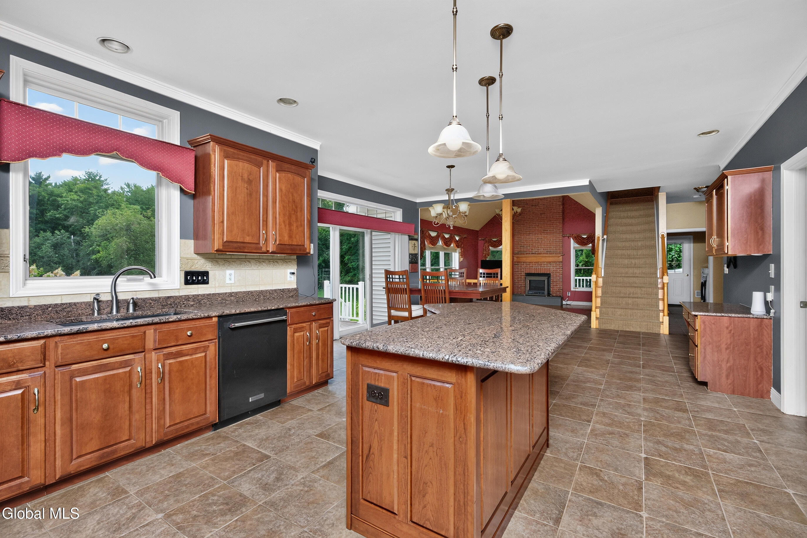 106 Elizabethfield Way Altamont NY 12009