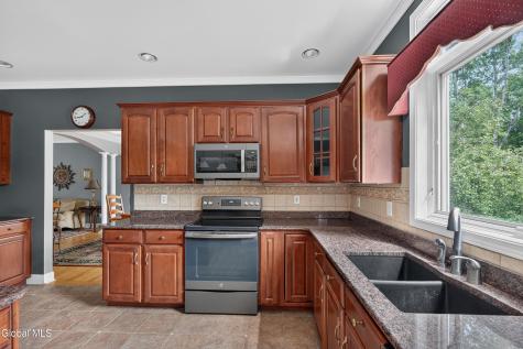 106 Elizabethfield Way Altamont NY 12009