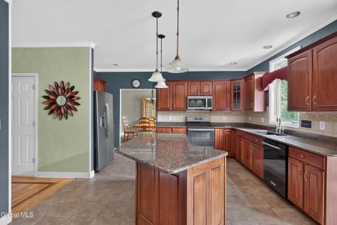 106 Elizabethfield Way Altamont NY 12009