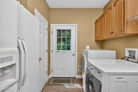 106 Elizabethfield Way Altamont NY 12009