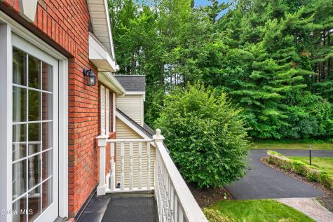 106 Elizabethfield Way Altamont NY 12009