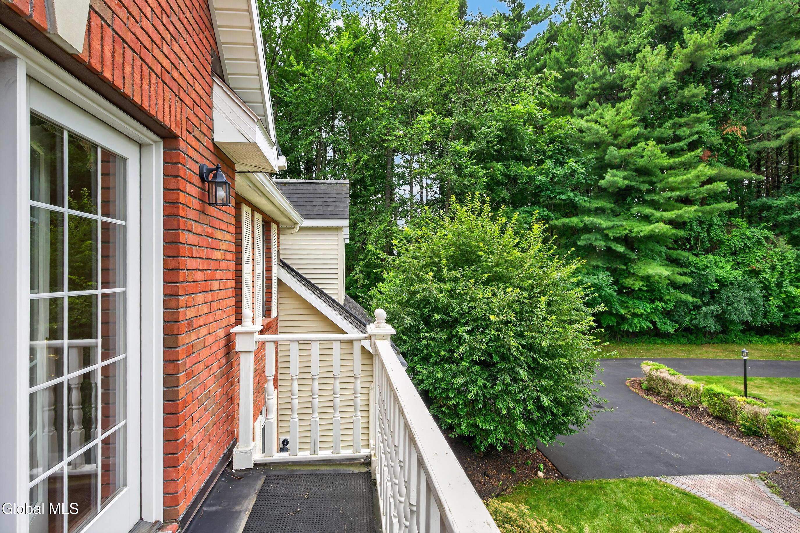 106 Elizabethfield Way Altamont NY 12009