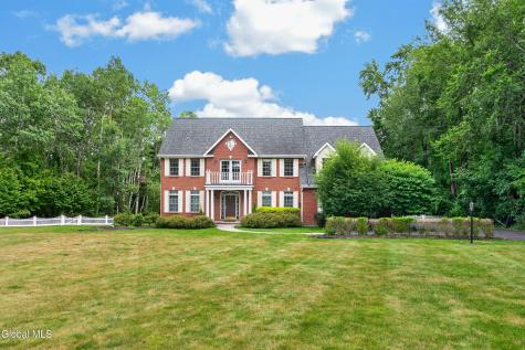 106 Elizabethfield Way Altamont NY 12009