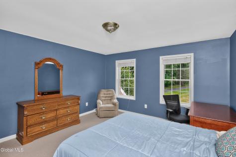106 Elizabethfield Way Altamont NY 12009