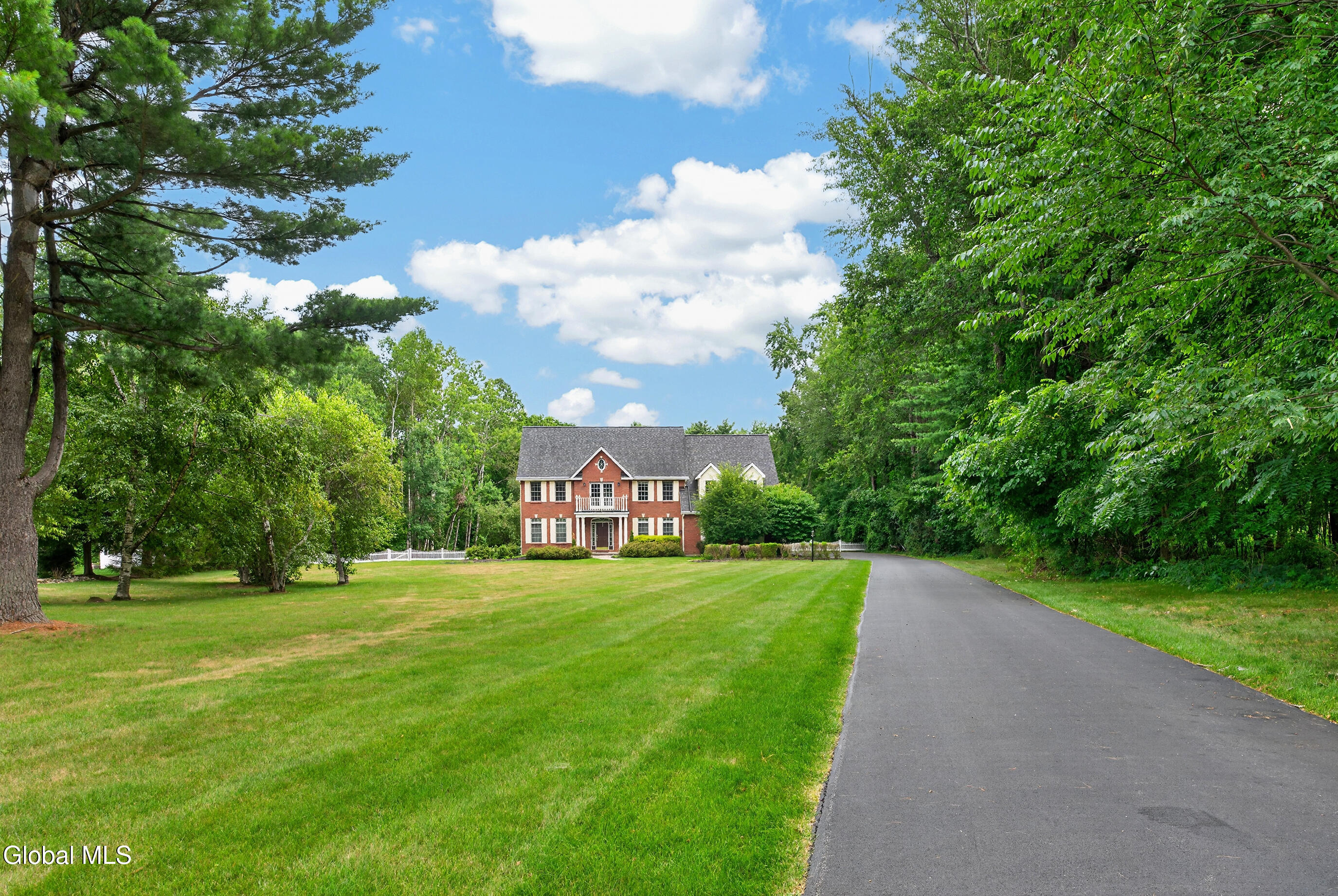 106 Elizabethfield Way Altamont NY 12009
