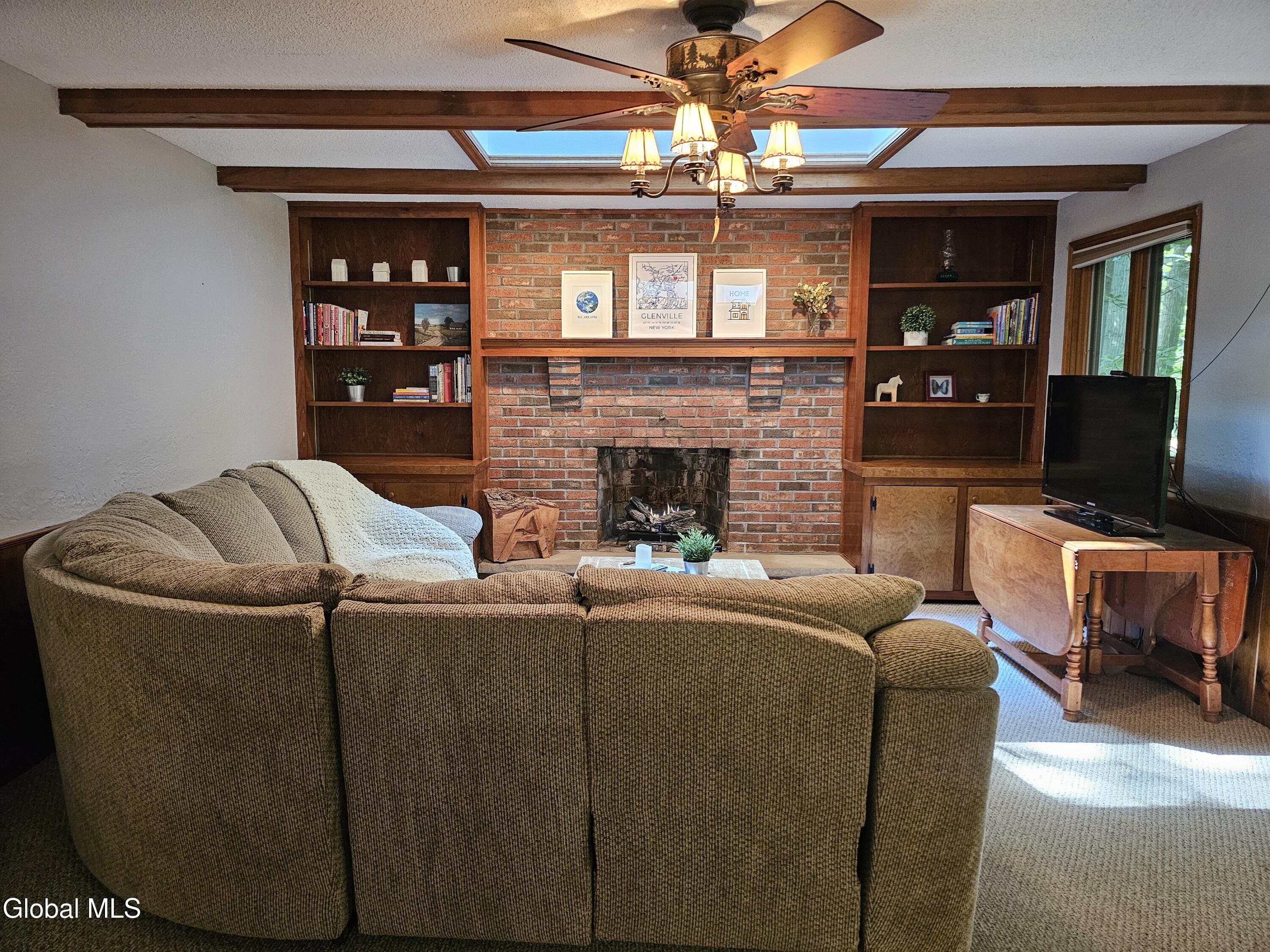 35 Via Maria Drive Glenville NY 12302