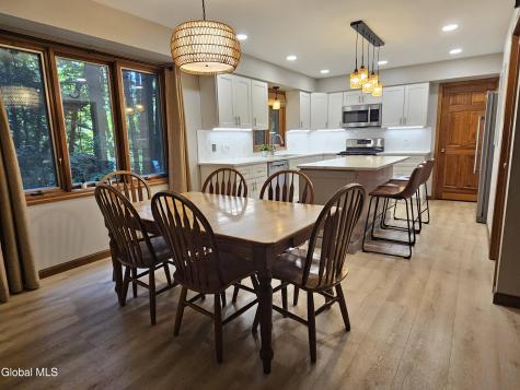 35 Via Maria Drive Glenville NY 12302