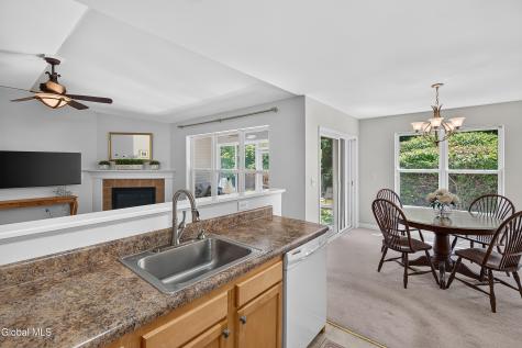 48 Holly Boulevard Schenectady NY 12302