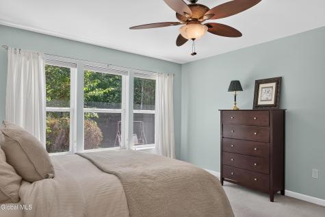 48 Holly Boulevard Schenectady NY 12302