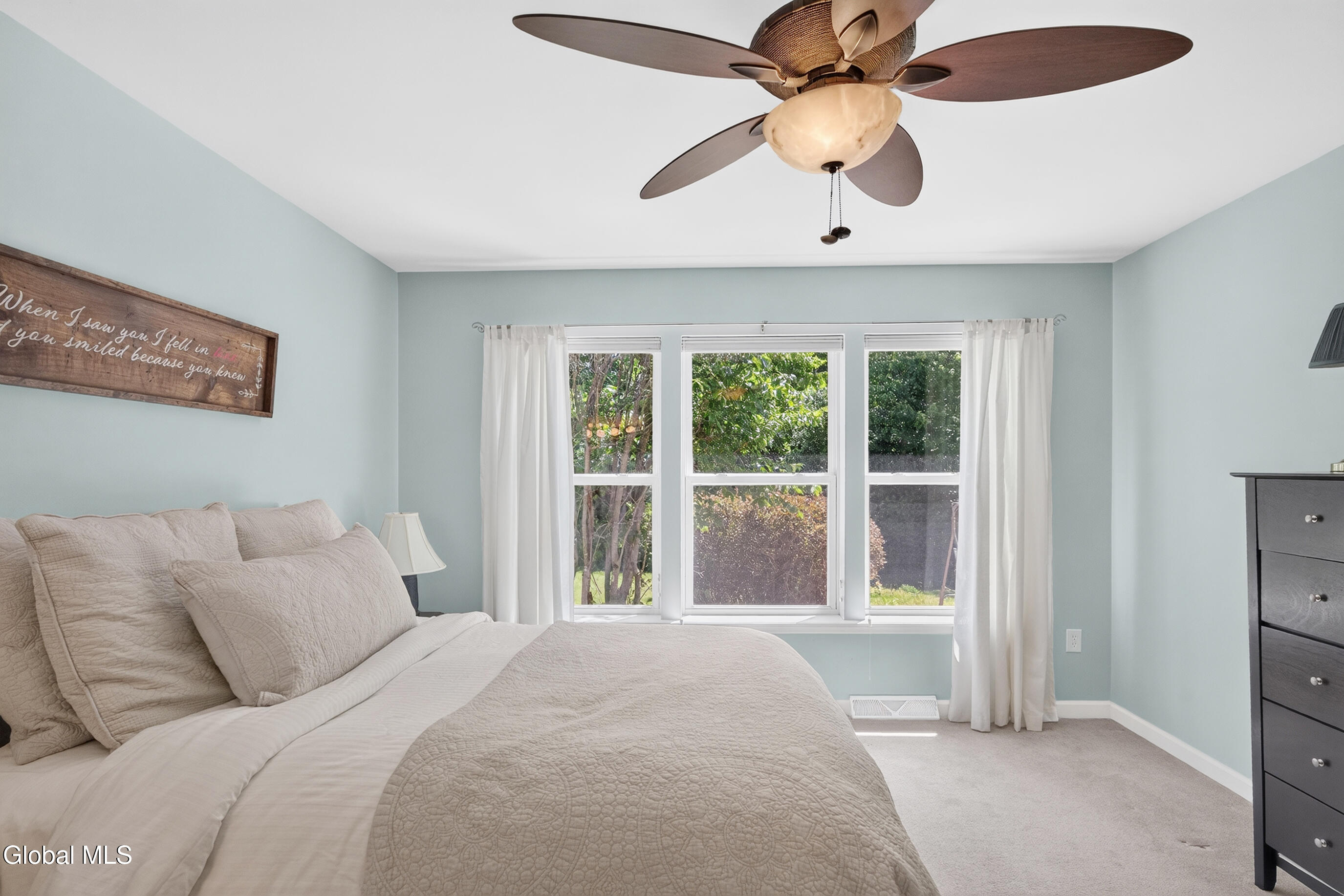 48 Holly Boulevard Schenectady NY 12302