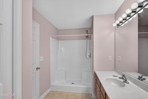 48 Holly Boulevard Schenectady NY 12302