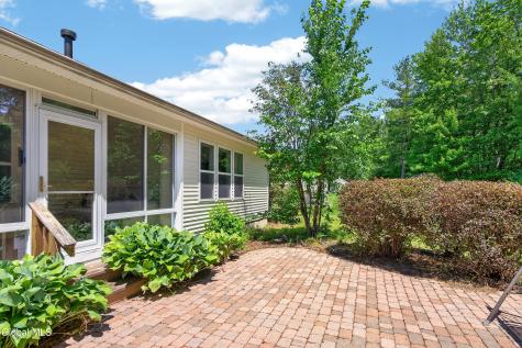 48 Holly Boulevard Schenectady NY 12302
