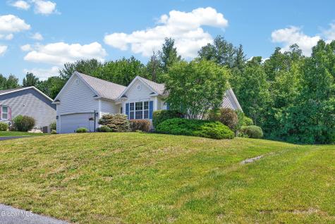 48 Holly Boulevard Schenectady NY 12302