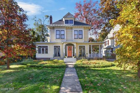 1175 Stratford Road Schenectady NY 12308