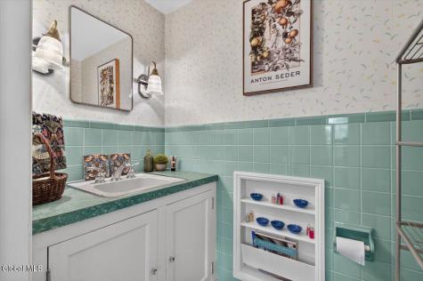 1175 Stratford Road Schenectady NY 12308