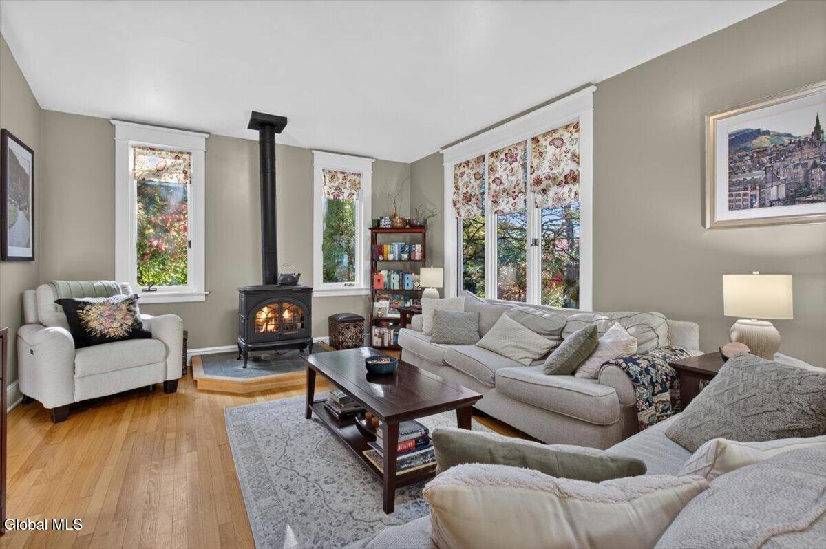 1175 Stratford Road Schenectady NY 12308
