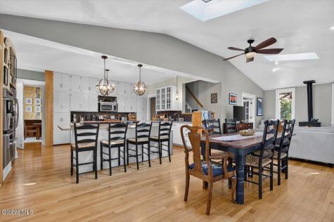 1175 Stratford Road Schenectady NY 12308