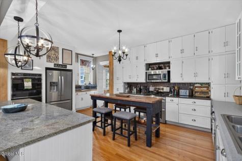1175 Stratford Road Schenectady NY 12308