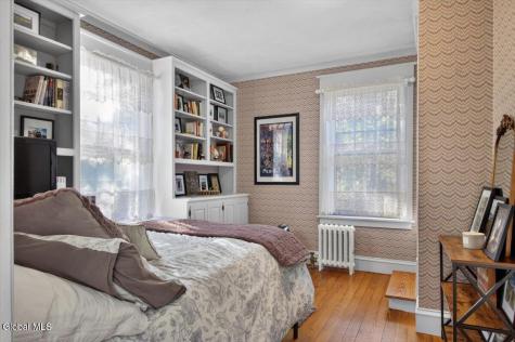 1175 Stratford Road Schenectady NY 12308