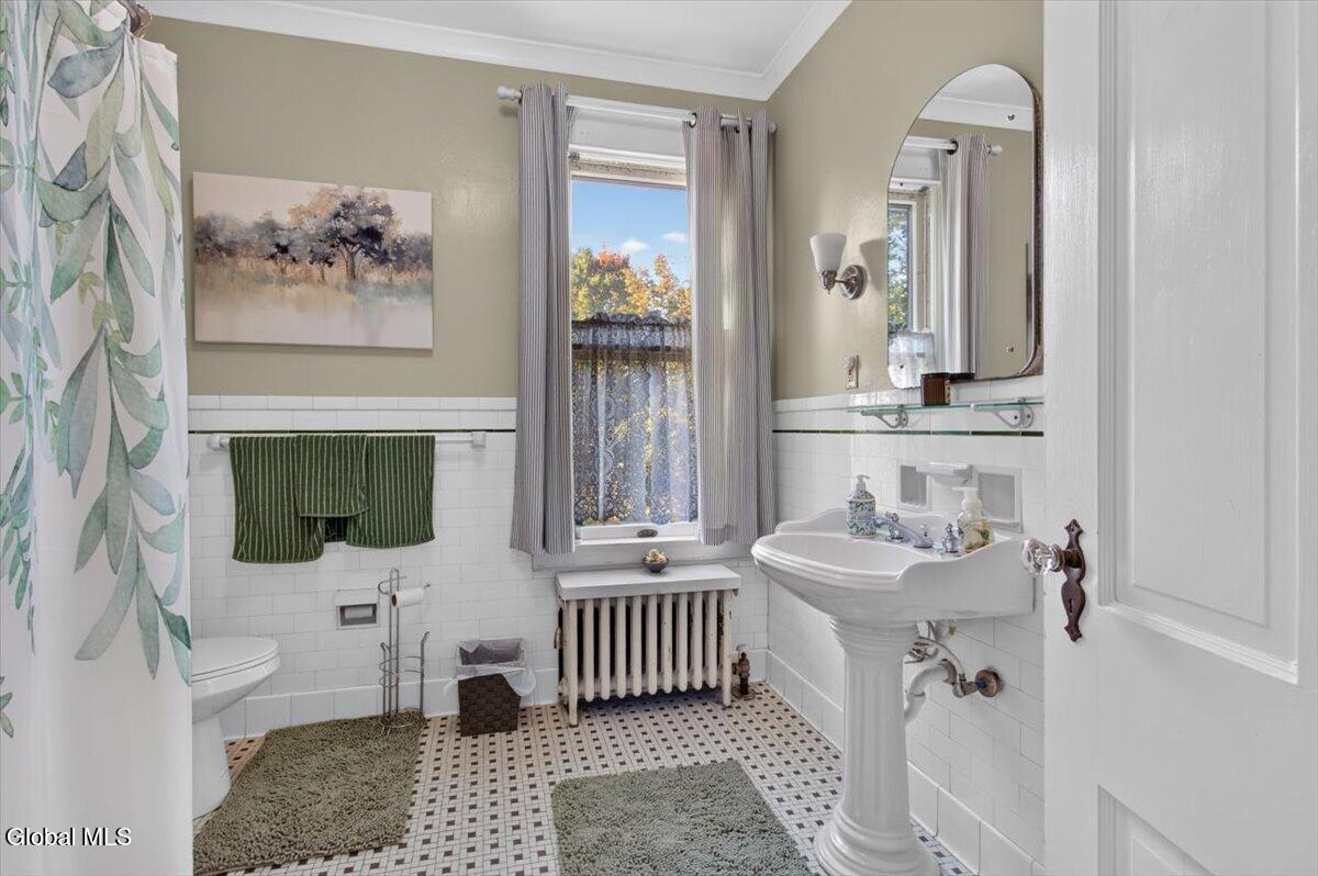 1175 Stratford Road Schenectady NY 12308