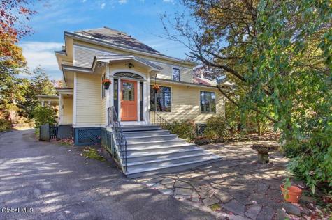 1175 Stratford Road Schenectady NY 12308