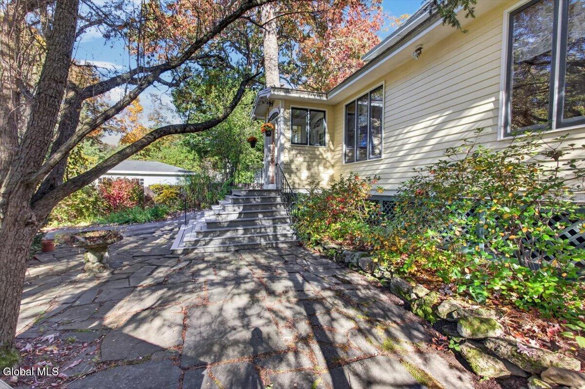 1175 Stratford Road Schenectady NY 12308
